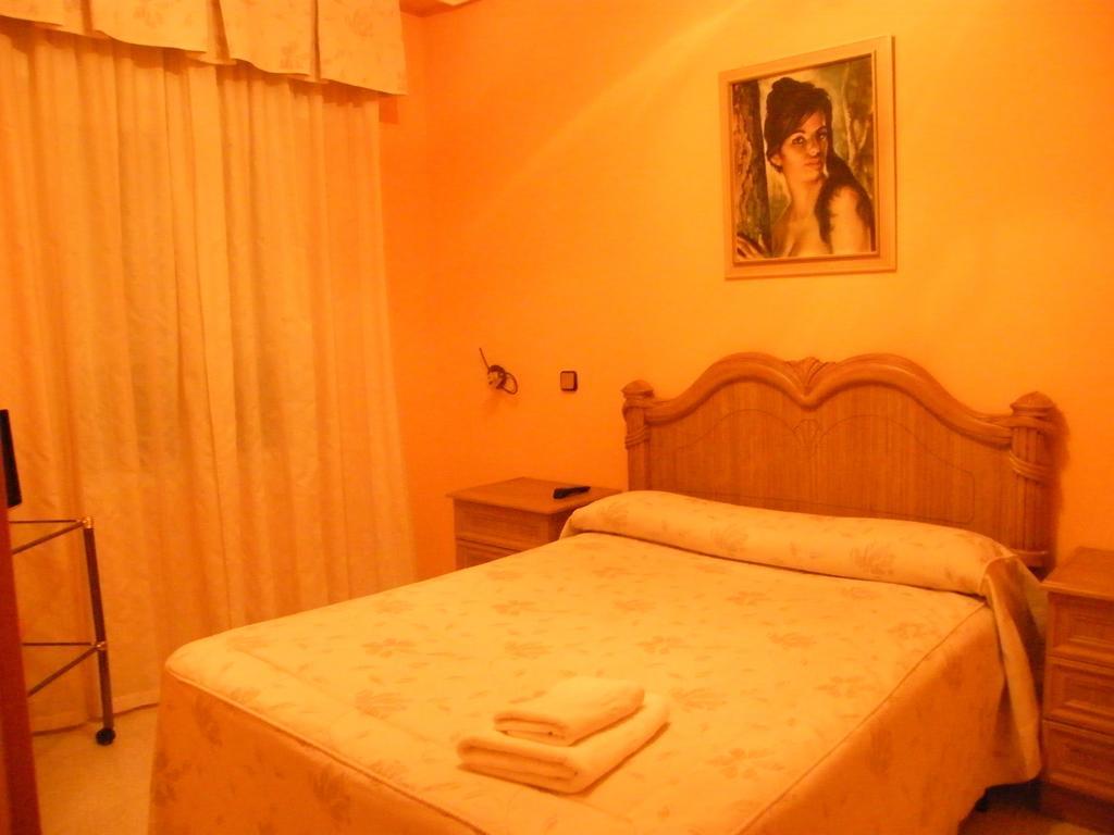 Hostal Dulcinea Esquivias Rom bilde