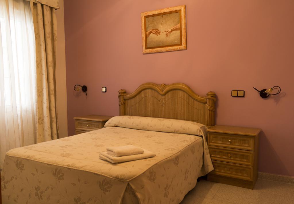 Hostal Dulcinea Esquivias Rom bilde